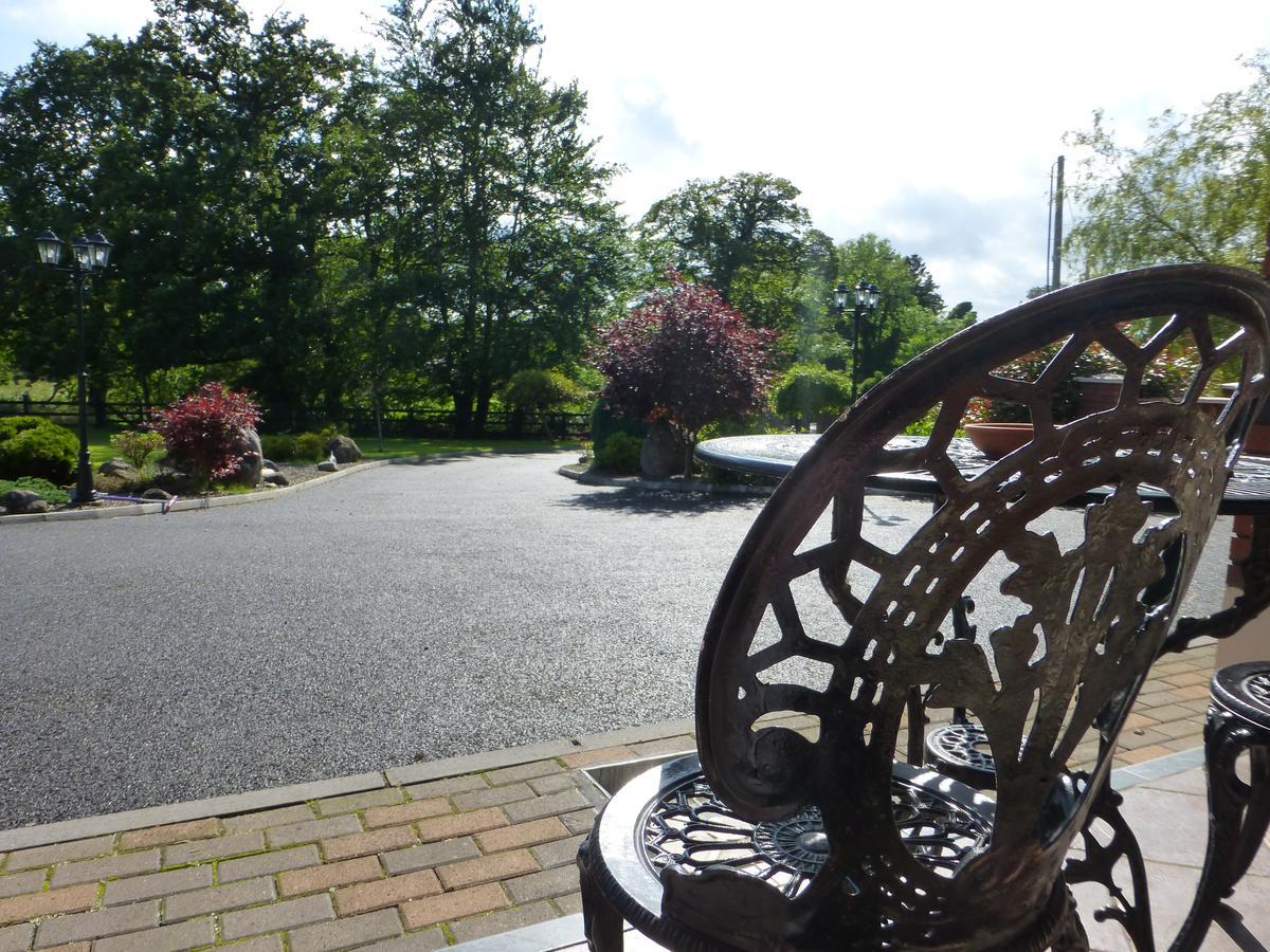 Plantation Lodge Kingscourt Exterior foto
