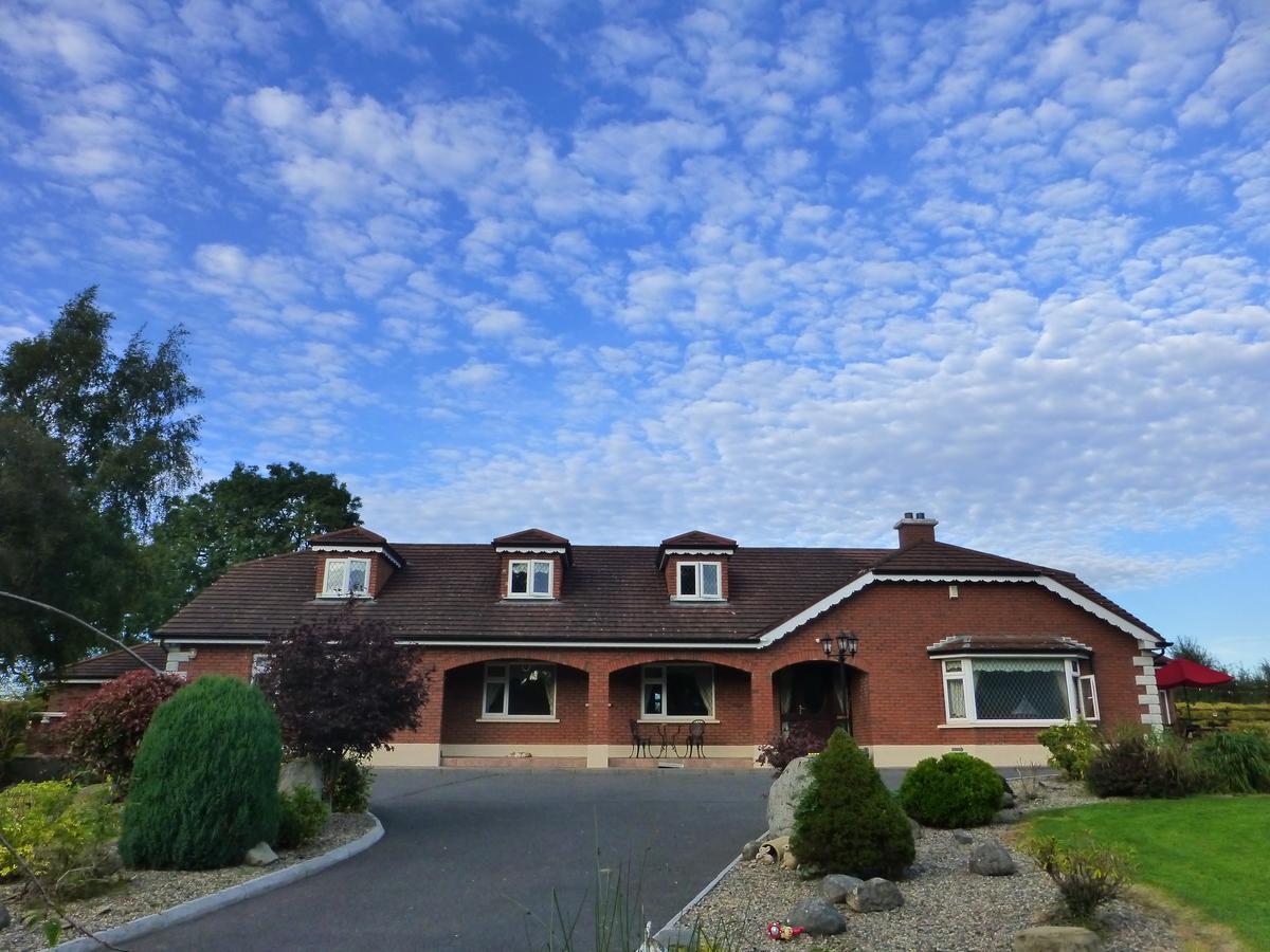 Plantation Lodge Kingscourt Exterior foto